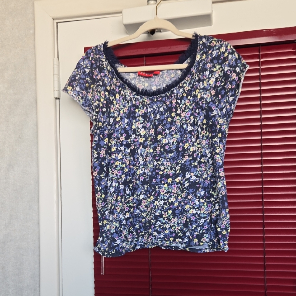 Elle Floral Blue Women's Top